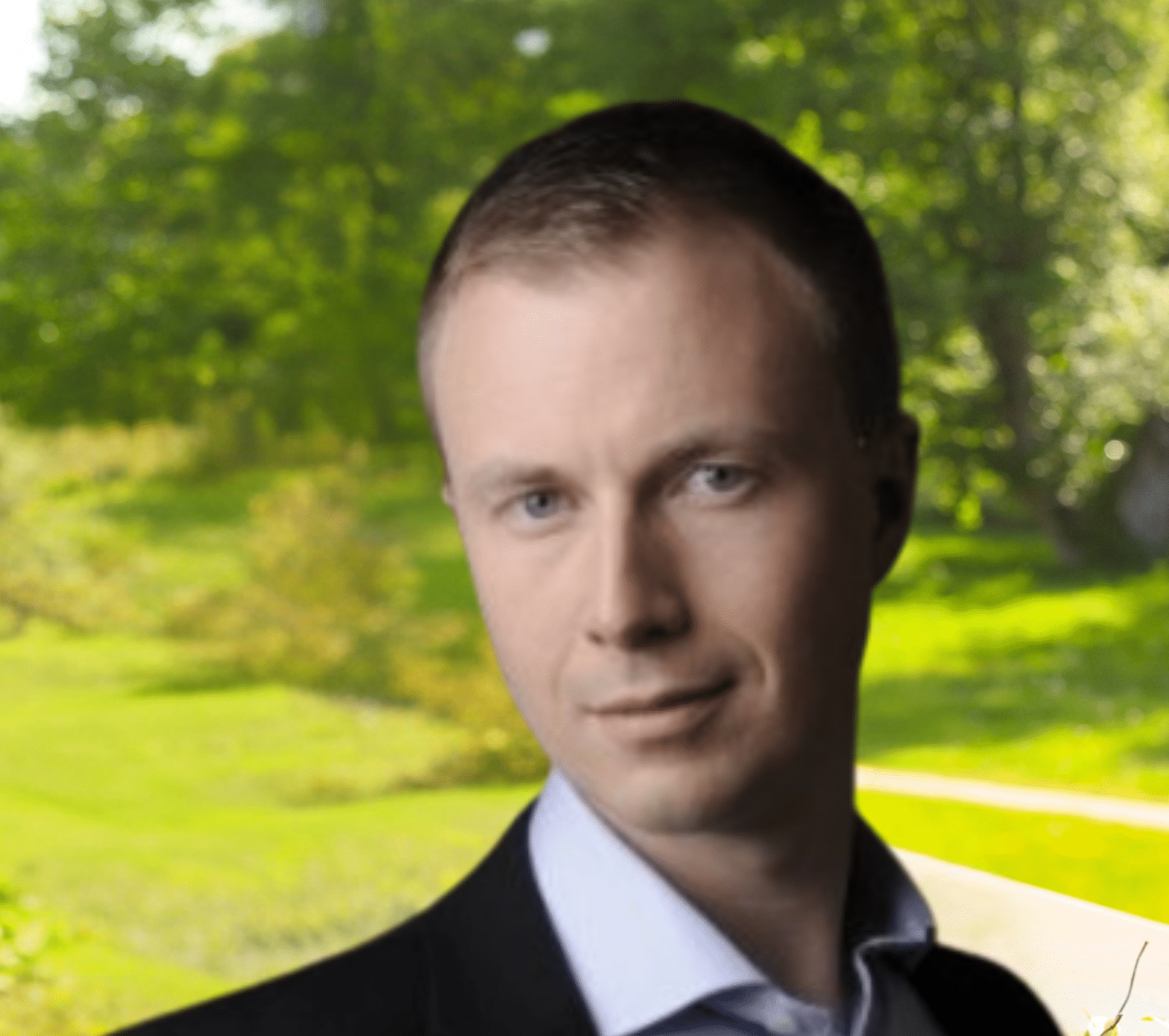 Tobias <br/>Gustavsson