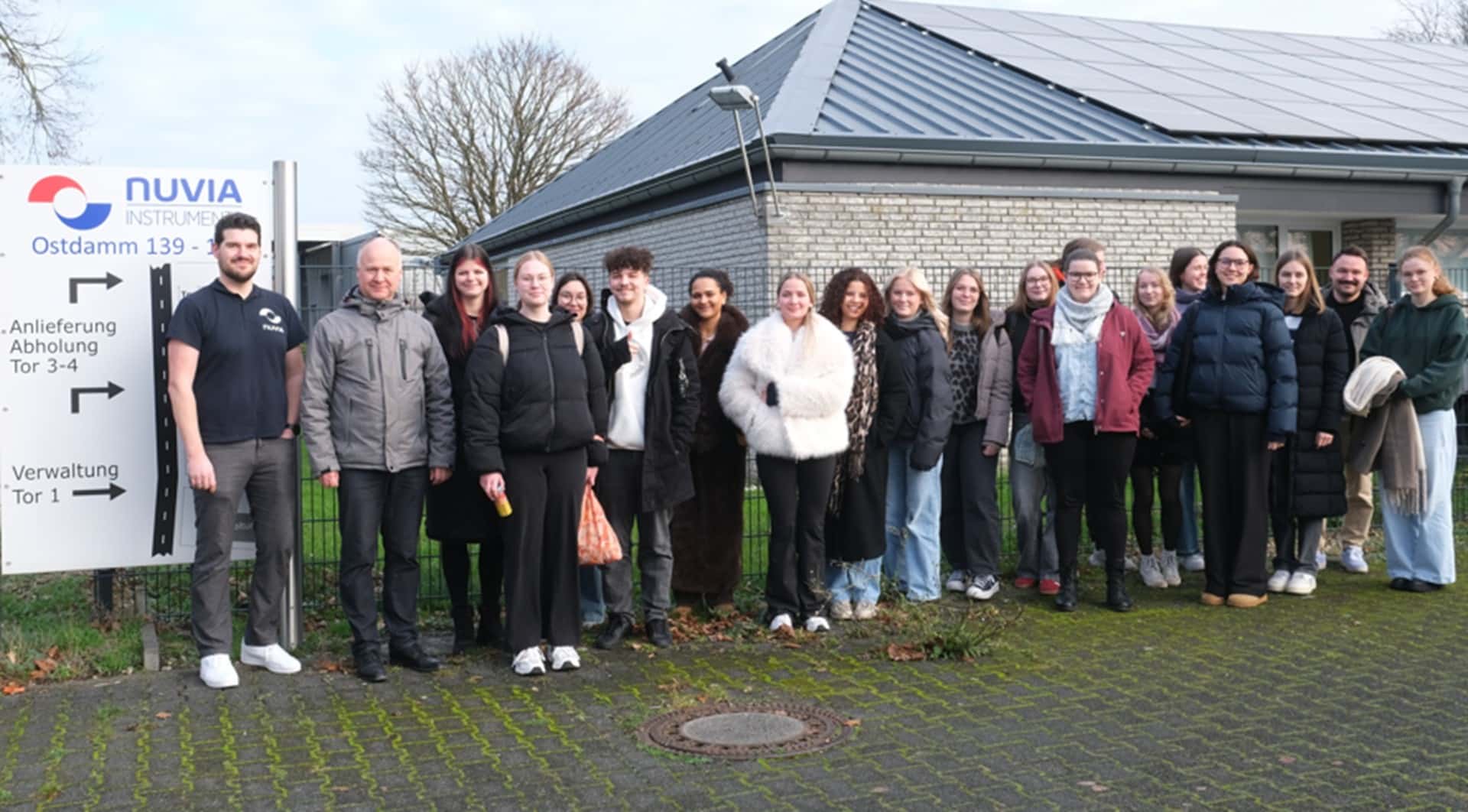 21a3be8b ffa9 4cdf 9272 1d355970f093 21a3be8b ffa9 4cdf 9272 1d355970f093