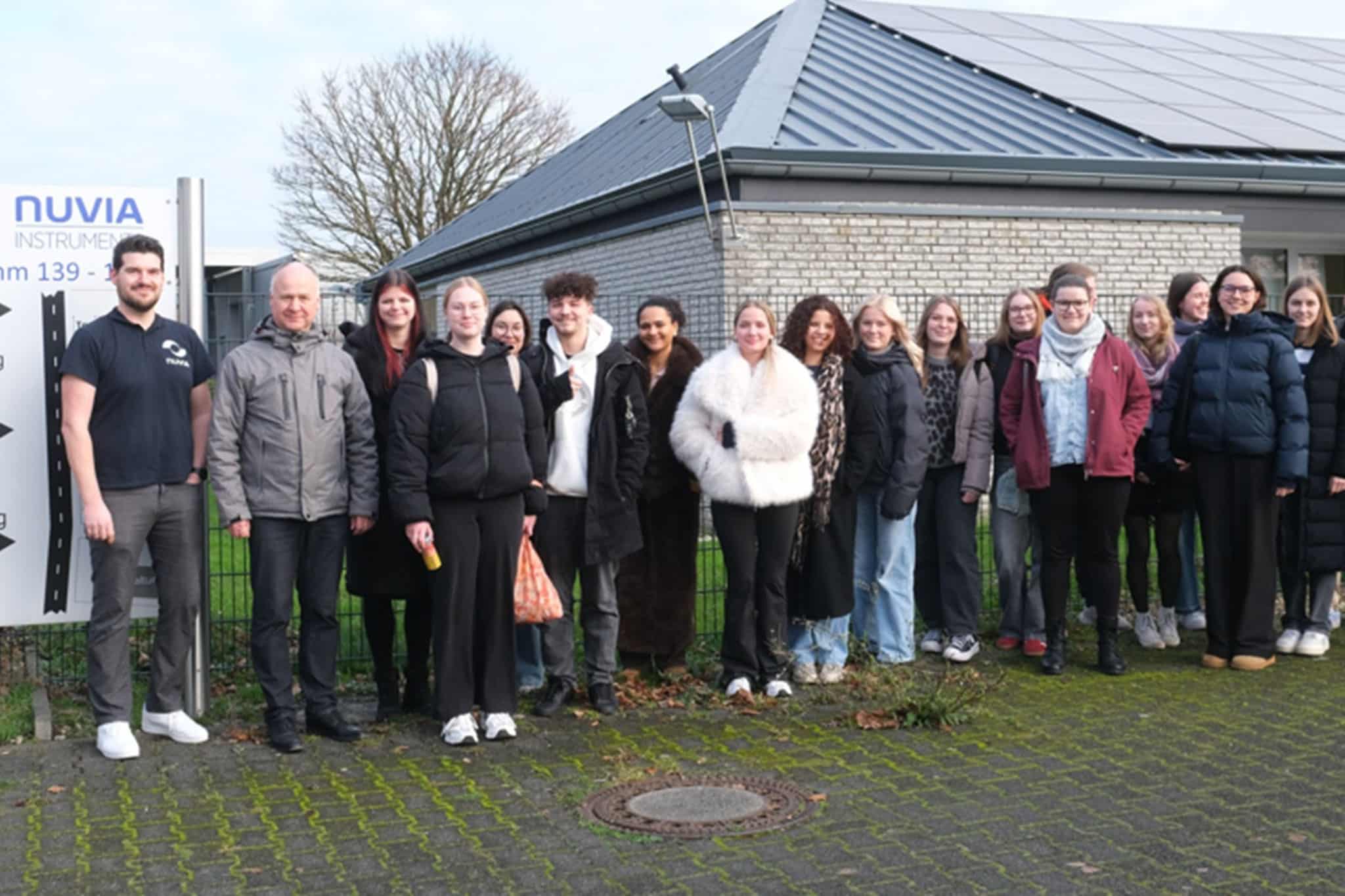 MTR students visited NUVIA Instruments